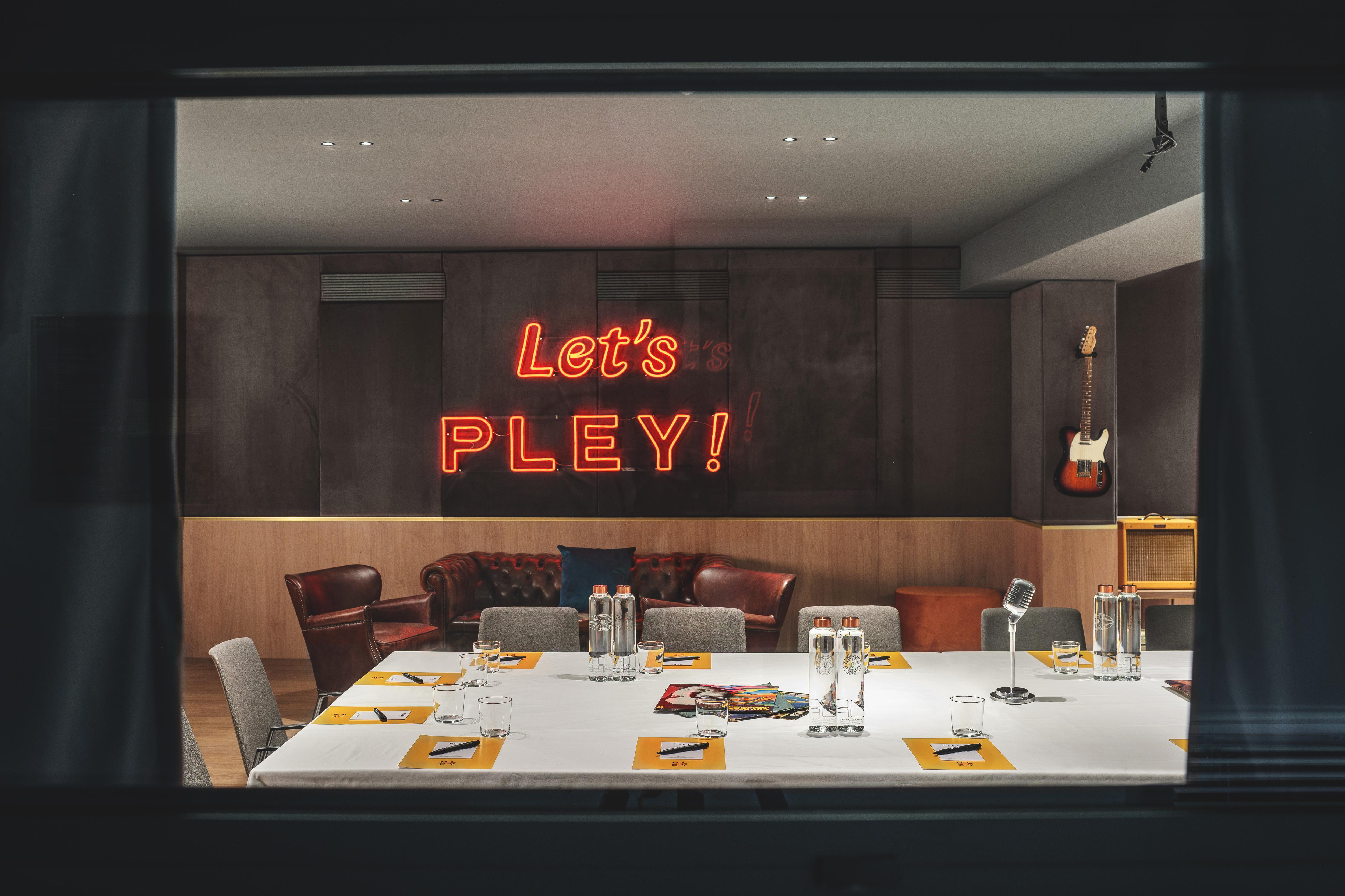 Pley Hotel Παρίσι Εξωτερικό φωτογραφία